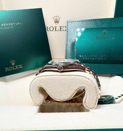 Rolex Day-date 40 Everose Sundust Baguette 12 2024 Neu Und Ungetragen Full Set