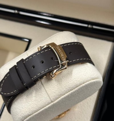 Patek Philippe Nautilus 5980r-001