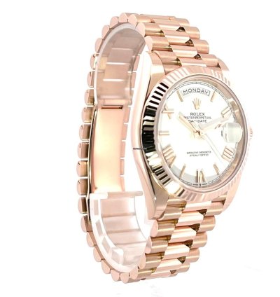 Rolex Day-date 40 Everose-gold Ref 228235 Wei Misch