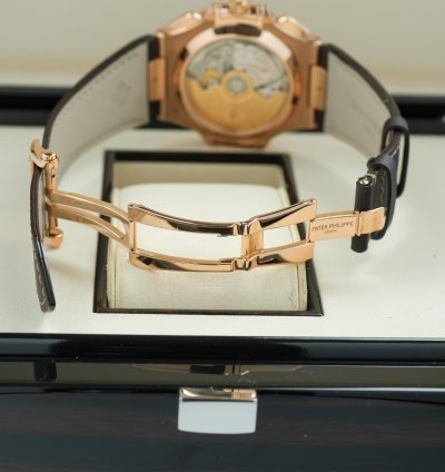 Patek Philippe Nautilus 5980r-001 Brown Chrono Rose Gold Complete Set