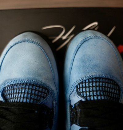 Air Jordan Retro 4 Travis Scott Cactus Jack