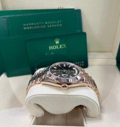 Rolex Day-date 40 Fluted Bezel - Eisenkiesel Diamond Dial - President Bracelet