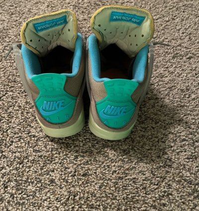 Air Jordan Retro 4 Union La Taupe Haze