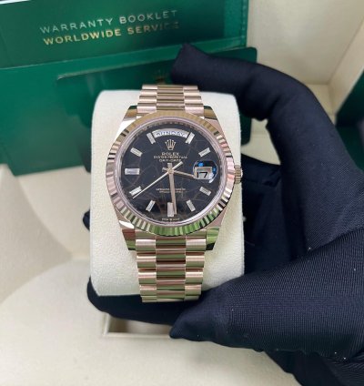 Rolex Day-date 40 Fluted Bezel - Eisenkiesel Diamond Dial - President Bracelet