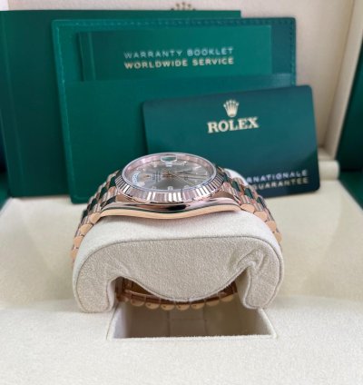 Rolex Day-date 40 Fluted Bezel Sundust Baguette Diamond Dial President Bracelet 228235