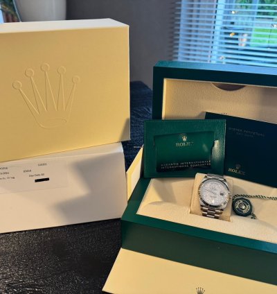 Rolex Day-date 40 Full Link Full Set Neu Ungetragen