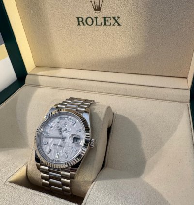 Rolex Day-date 40 Full Link Full Set Neu Ungetragen