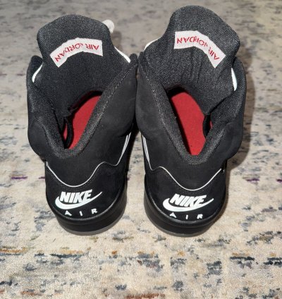 Air Jordan Retro 5 Reimagined Black Metallic Sz 10