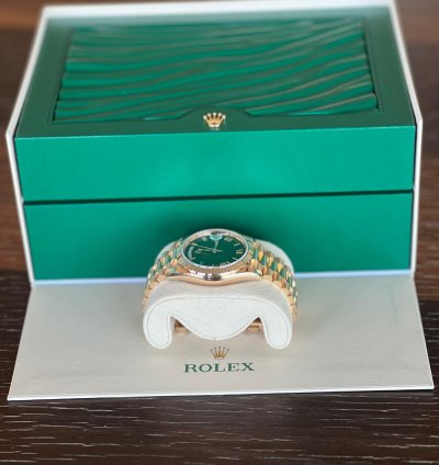 Rolex Day-date 40 Full Set