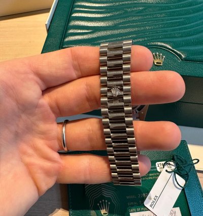 Rolex Day-date 40 Full Set box And Papers