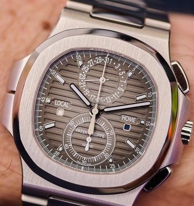 Patek Philippe Nautilus 5990 1a 2020 Grey