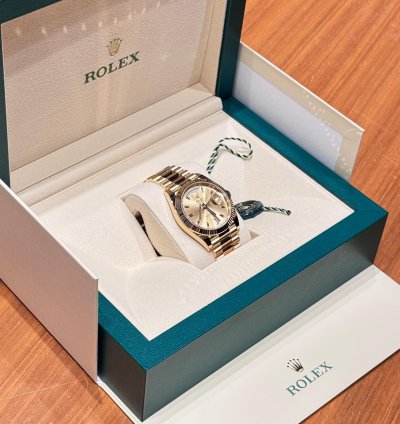 Rolex Day-date 40 Full Set Available In Dubai Unworn