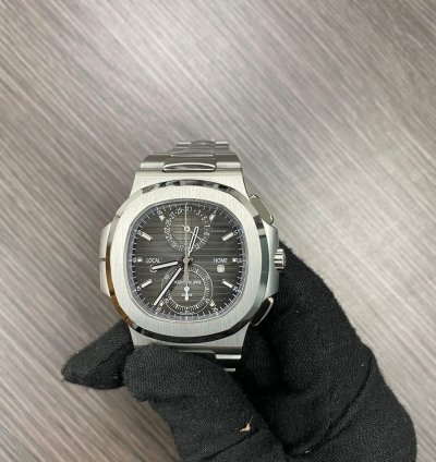 Patek Philippe Nautilus 5990 1a Nautilus Travel Time