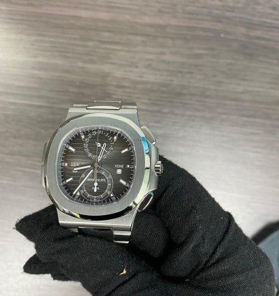 Patek Philippe Nautilus 5990 1a Nautilus Travel Time