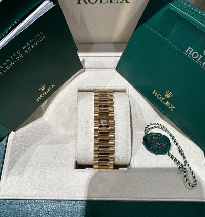 Rolex Day-date 40 Full Set In Mint Condition
