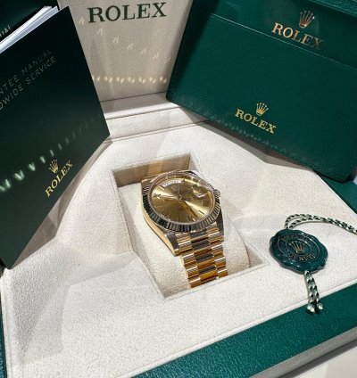 Rolex Day-date 40 Full Set In Mint Condition