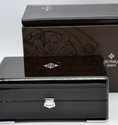 Patek Philippe Nautilus 5990 1a-001
