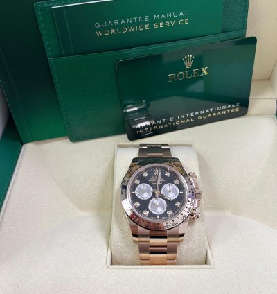 Rolex Daytona Everose Gold Black And Sundust Diamond Dial Oyster Bracelet 126505