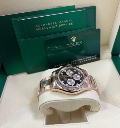 Rolex Daytona Everose Gold Black And Sundust Diamond Dial Oyster Bracelet 126505