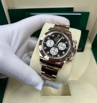 Rolex Daytona Everose Gold Black And Sundust Diamond Dial Oyster Bracelet 126505