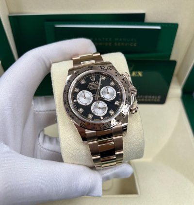 Rolex Daytona Everose Gold Black And Sundust Diamond Dial Oyster Bracelet 126505