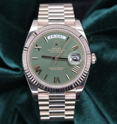 Rolex Day-date 40 Full Set Mint Day-date 40mm Green Dial Rose Gold 228235