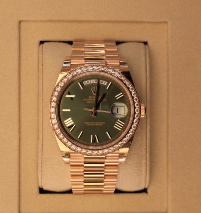 Rolex Day-date 40 Full Set New With White Tag Some Stickers