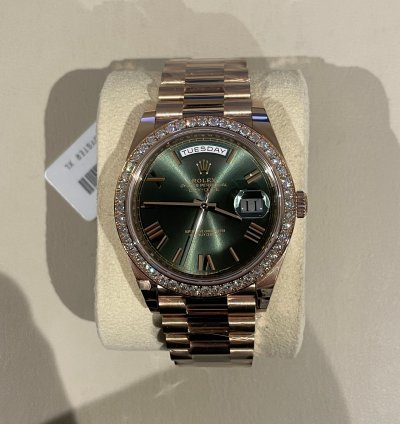 Rolex Day-date 40 Full Set New With White Tag Some Stickers