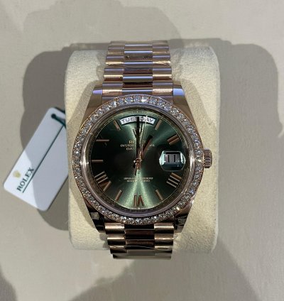 Rolex Day-date 40 Full Set New With White Tag Some Stickers