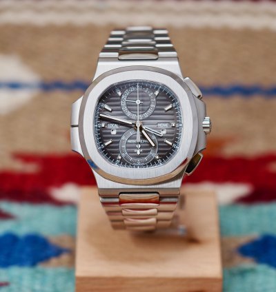 Patek Philippe Nautilus 5990 1a-001 Chronograph Travel Time Mint 2017