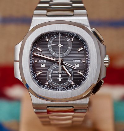 Patek Philippe Nautilus 5990 1a-001 Chronograph Travel Time Mint 2017