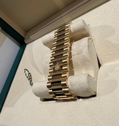 Rolex Day-date 40 Full Set Ungetragen Neu von Schenbeck
