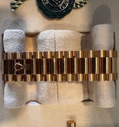 Rolex Day-date 40 Full Set Worn Handful Of Times