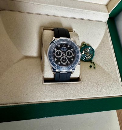 Rolex Daytona Factory Diamonds Dial New Unworn Full Set
