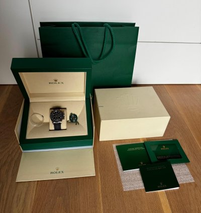 Rolex Daytona Factory Diamonds Dial New Unworn Full Set