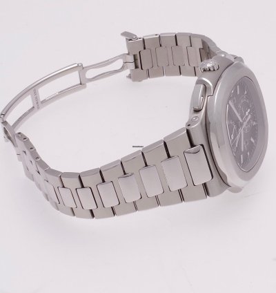 Patek Philippe Nautilus 5990 1a-001 Travel Time Chronograph