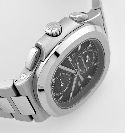 Patek Philippe Nautilus 5990 1a-001 Travel Time Chronograph Stainless Steel 2018