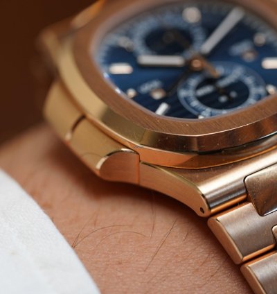 Patek Philippe Nautilus 5990 1r-001 Full Set Unpolished