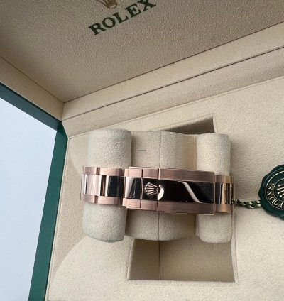 Rolex Daytona Full Rose Gold Chocolate Brown Dial