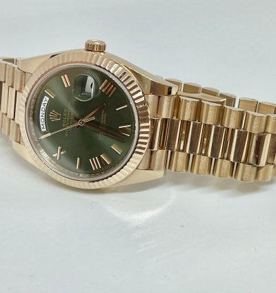 Rolex Day-date 40 Green Dial Day-date 40 Eveross Full Set 228235