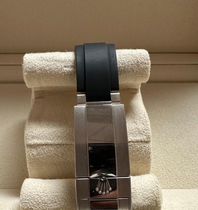 Rolex Daytona Full Set Box And Papers Never Used