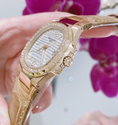 Patek Philippe Nautilus 7010r-011