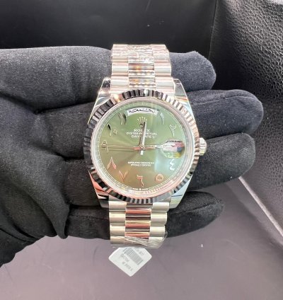 Rolex Day-date 40 Green Dial With Arabic Numerals Full Platinum