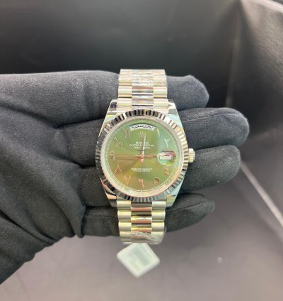 Rolex Day-date 40 Green Dial With Arabic Numerals Full Platinum