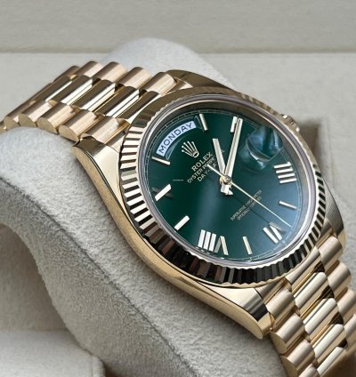 Rolex Day-date 40 Green New