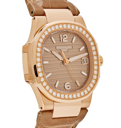 Patek Philippe Nautilus 7010r-012 Ladies Quartz Rose Gold Diamond Bezel