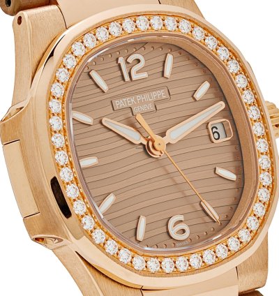 Patek Philippe Nautilus 7010r-012 Ladies Quartz Rose Gold Diamond Bezel