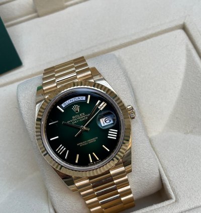 Rolex Day-date 40 Green New 2025