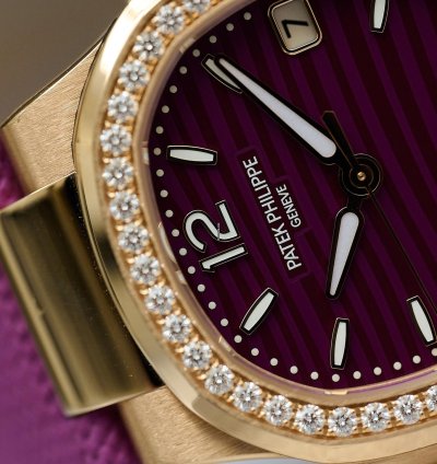 Patek Philippe Nautilus 7010r-013 Rose Gold