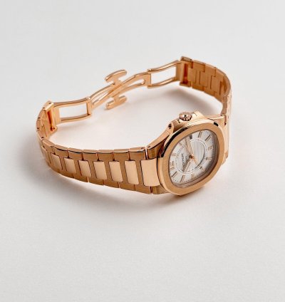 Patek Philippe Nautilus 7011 1r-001 Ladies Rose Gold Silver Dial 2016